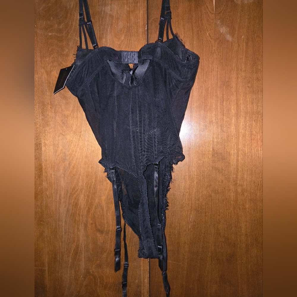 Frederick's of Hollywood Black Lace Chemise - Picture 2 of 3